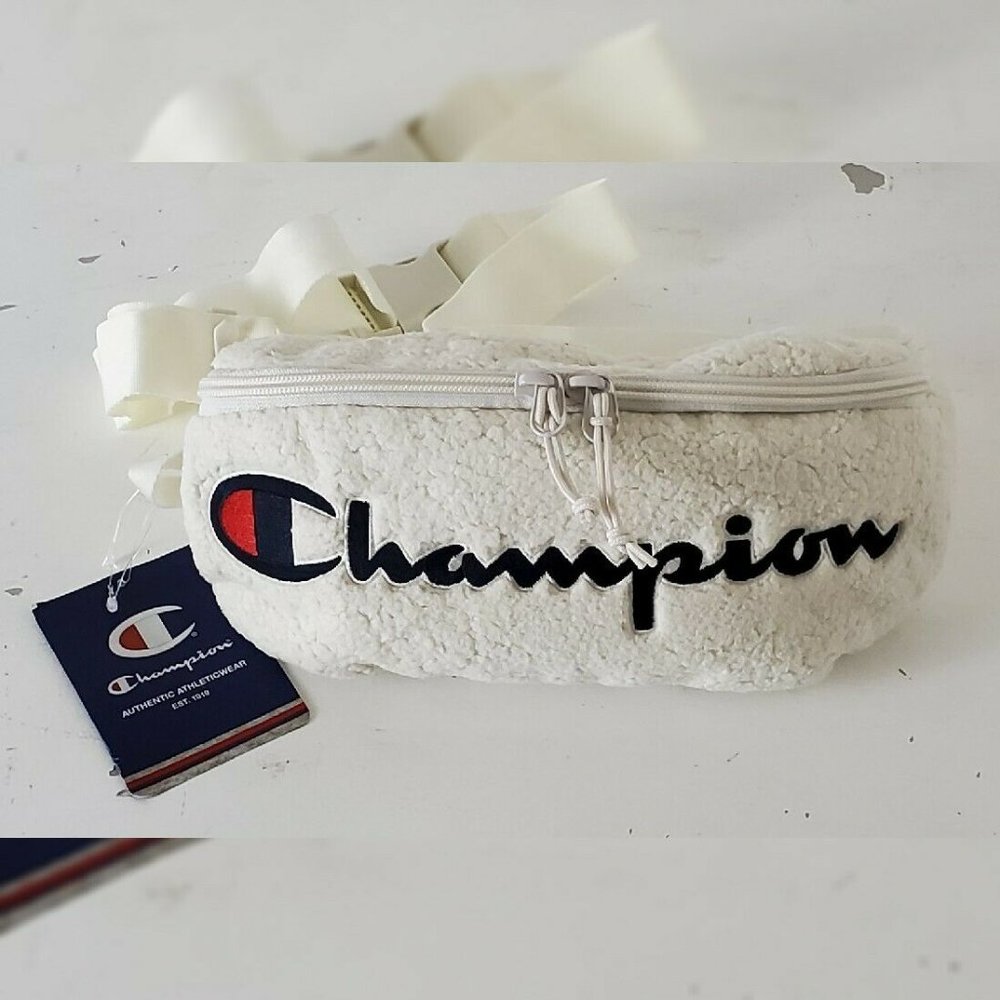 CHAMPION SHERPA PRIME SLING PACK MEN'S EMBROIDERED SCRIPT LOGO BEIGE ADJUSTABLE